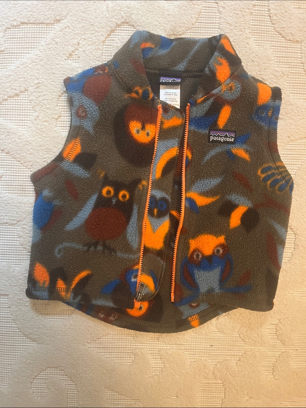 Patagonia Olive Fleece Vest with I Orange & Blue Owl Print
